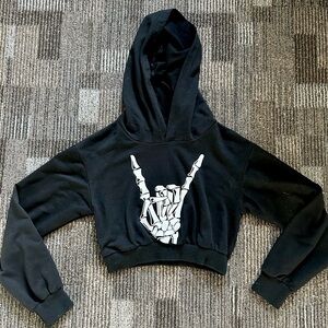 Cropped skeleton hand hoodie